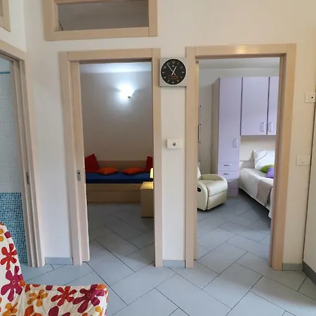 Apartmán Casa Vacanze Claudia A 6 Posti *