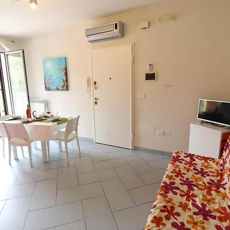 Casa Vacanze Claudia A 6 Posti Apartmán Otranto