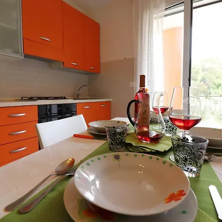 Casa Vacanze Claudia A 6 Posti Apartmán
